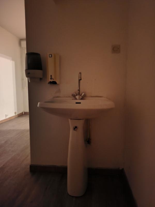 Bureau - 97 m² - 4 pièces