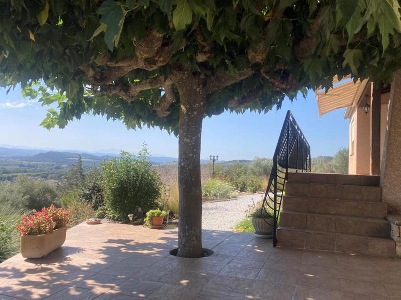 Villa - 140 m² - 7 pièces