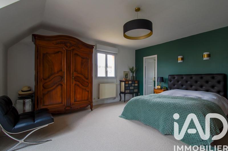 Maison - 247 m² - 6 pièces