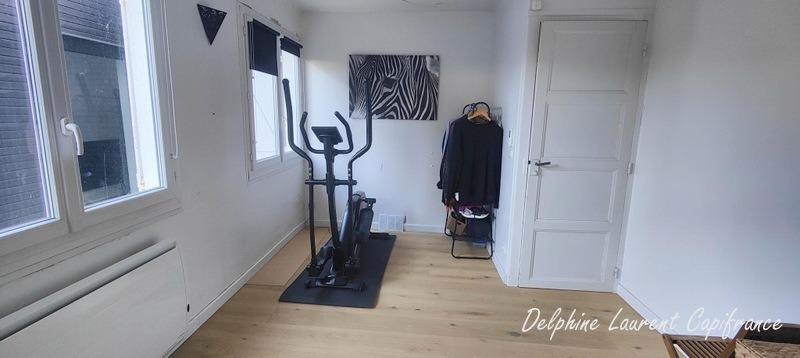 Maison - 94 m² - 5 pièces