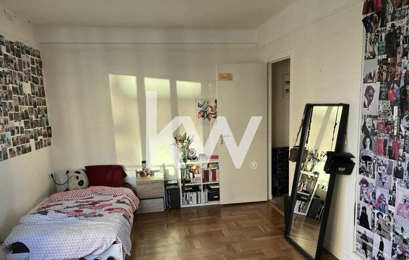 Appartement - 127 m² - 6 pièces