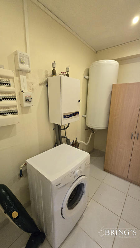 Maison - 80 m² - 6 pièces