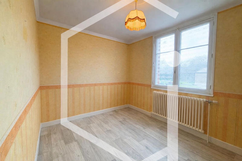 Maison - 95 m² - 4 pièces