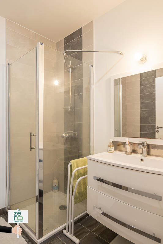 Maison - 96 m² - 5 pièces