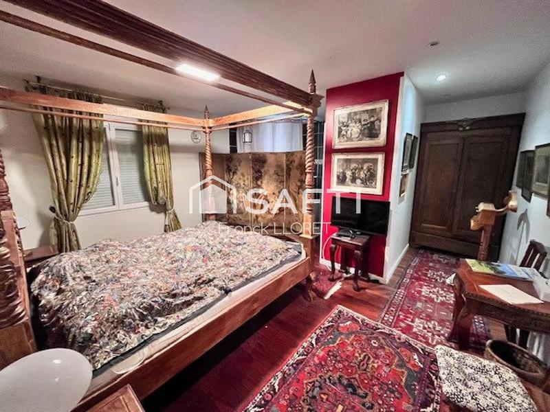 Maison - 160 m² - 8 pièces