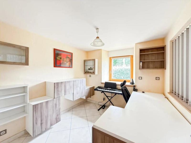 Maison en pierre - 377 m² - 10 pièces