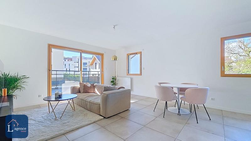 Appartement - 72 m² - 3 pièces