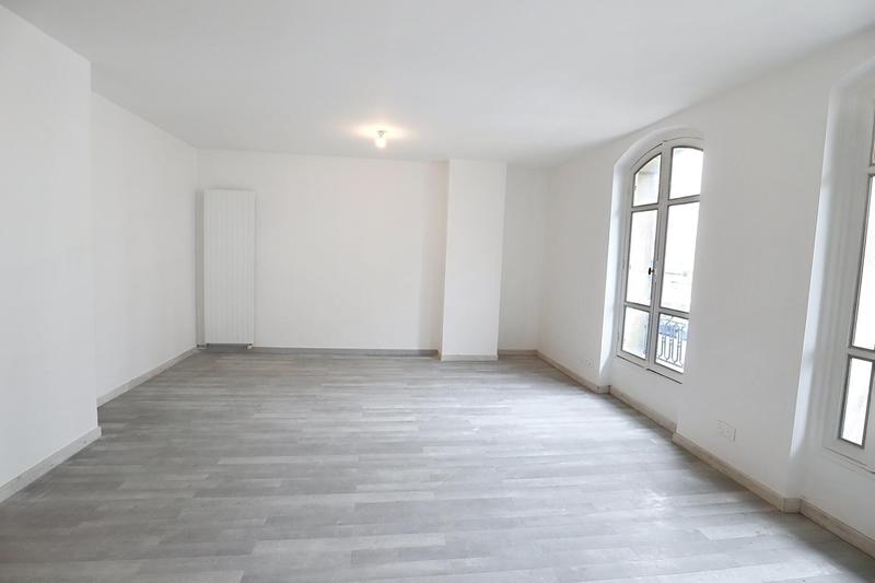 Appartement - 84 m² - 3 pièces