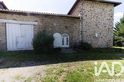 Maison - 96 m² - 4 pièces