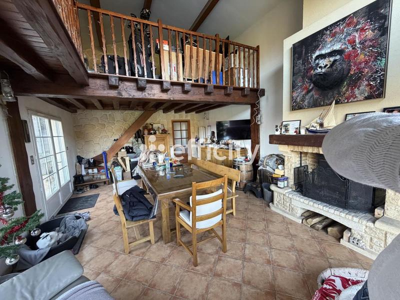 Maison - 130 m² - 4 pièces