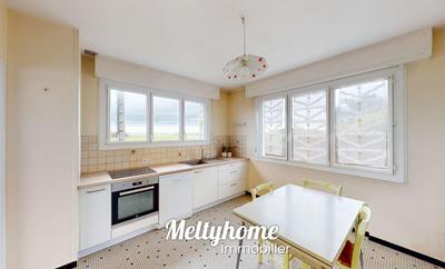 Maison - 148 m² - 6 pièces