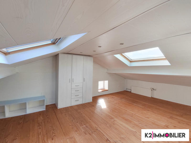 Maison - 179 m² - 6 pièces