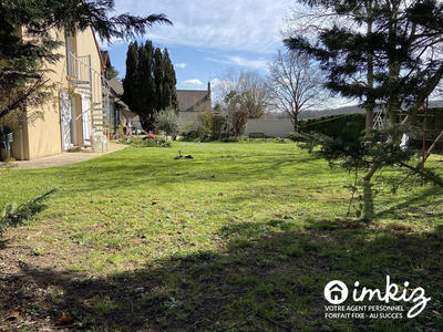 Maison - 269 m² - 10 pièces