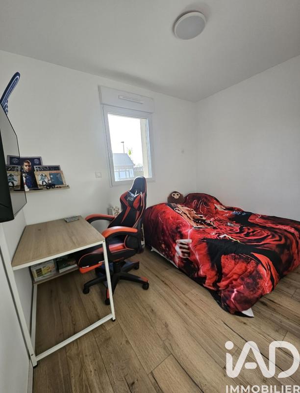 Maison - 92 m² - 5 pièces