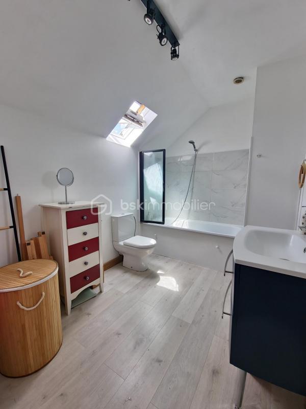 Maison - 87 m² - 5 pièces