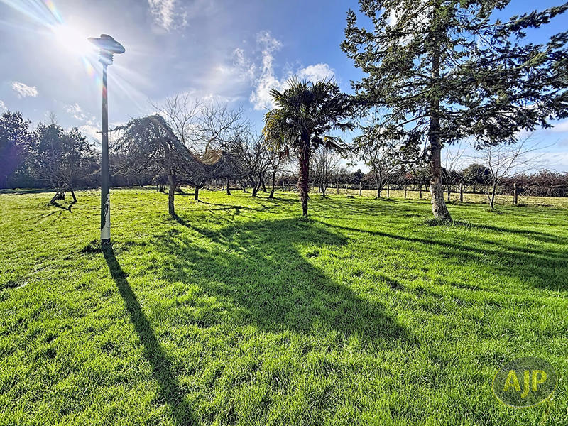 Maison - 175 m² - 8 pièces