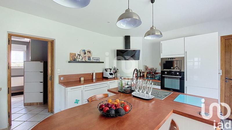 Maison - 142 m² - 5 pièces