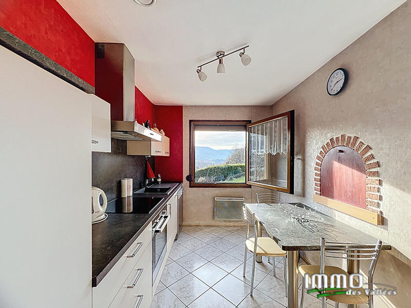 Maison - 145 m² - 4 pièces