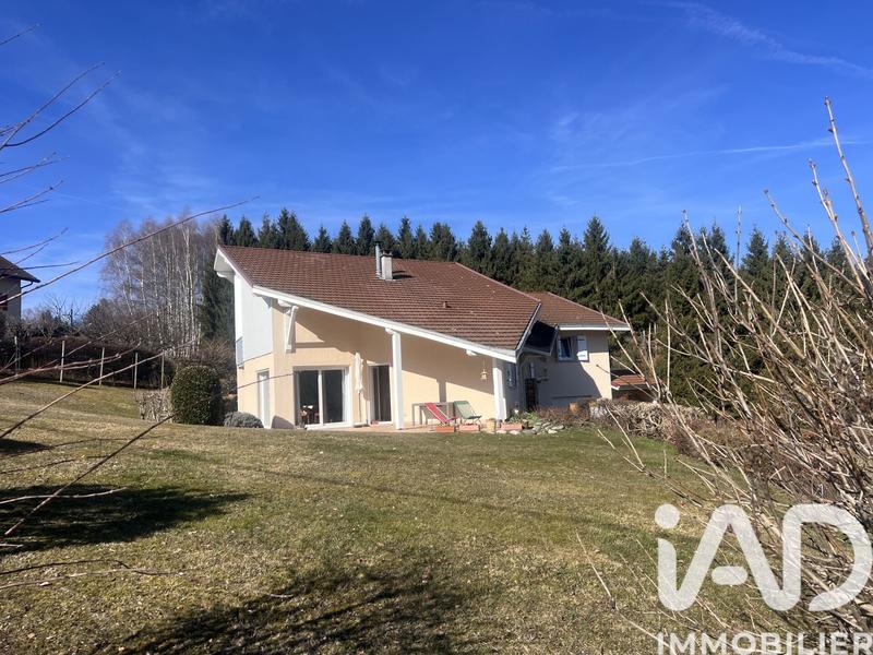 Maison - 185 m² - 6 pièces