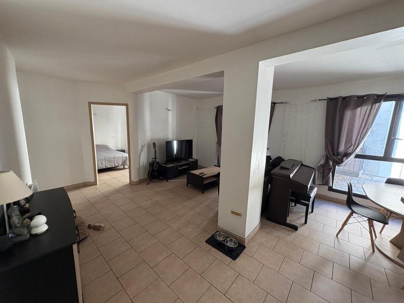 Appartement - 73 m² - 3 pièces