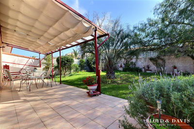 Maison - 96 m² - 4 pièces