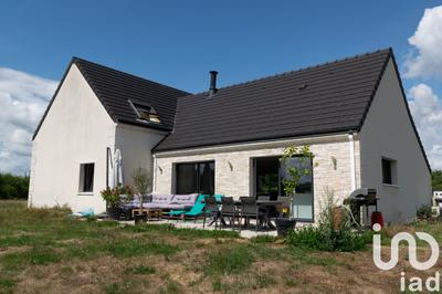 Maison - 174 m² - 8 pièces