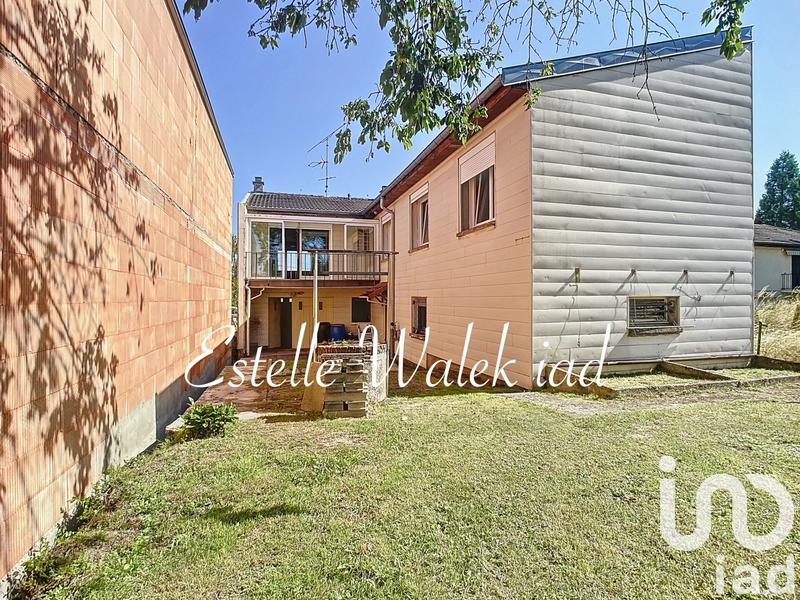 Maison - 121 m² - 6 pièces