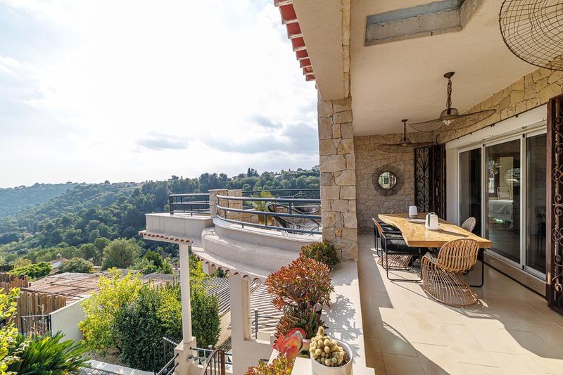 Villa - 142 m² - 5 pièces