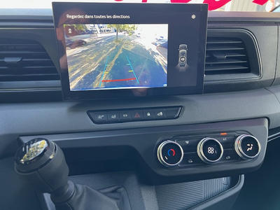 Renault Master IV Fourgon Surélevé 3,3t L2h2 150 Blue dCi Advance