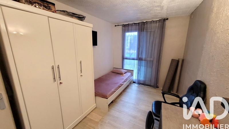 Appartement - 70 m² - 4 pièces