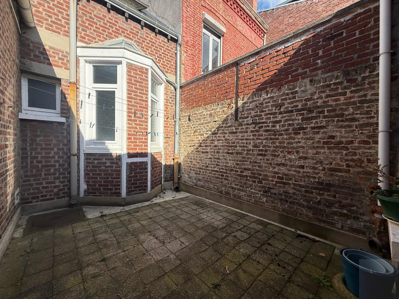 Maison - 161 m² - 7 pièces