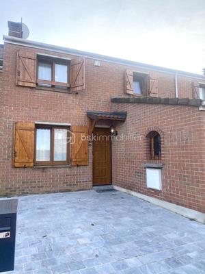 Maison - 89 m² - 5 pièces