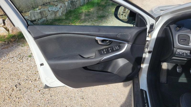 Volvo V40 Cross Country 2.0 T4 152.00 Access