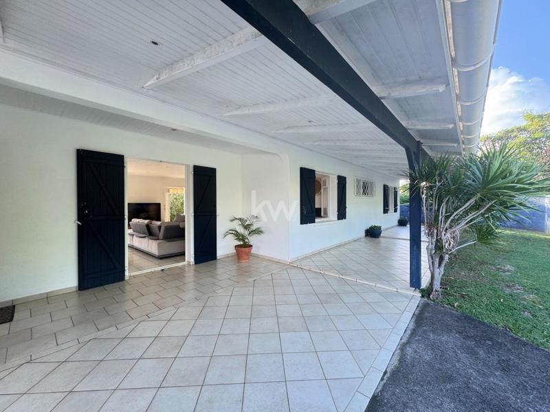 Villa - 168 m² - 4 pièces