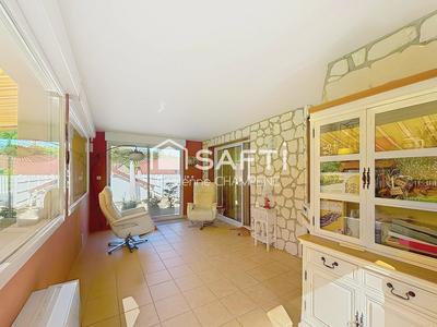 Maison - 151 m² - 7 pièces