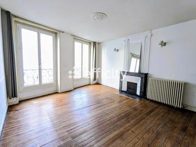 Appartement bourgeois - 67 m² - 3 pièces