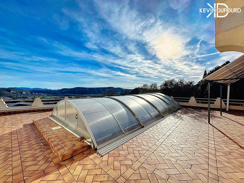 Maison - 110 m² - 6 pièces