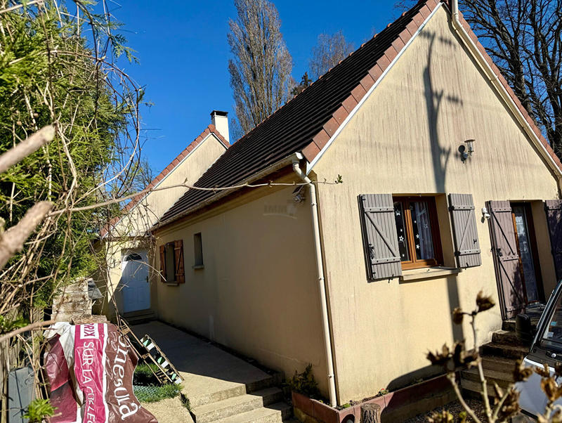 Maison - 120 m² - 6 pièces