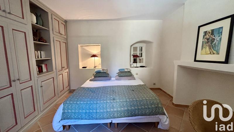 Maison - 404 m² - 12 pièces