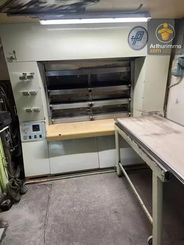 Fonds de commerce - 150 m²