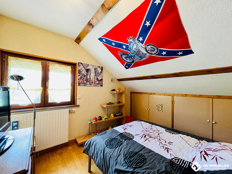 Maison - 196 m² - 11 pièces