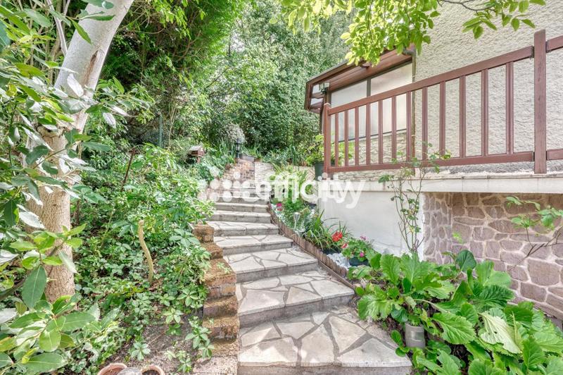 Maison - 114 m² - 5 pièces