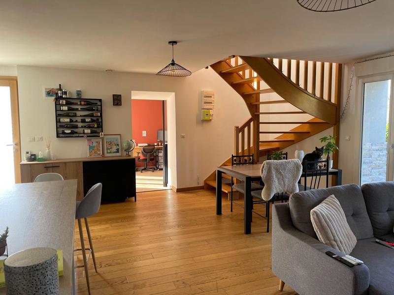 Maison - 89 m² - 4 pièces