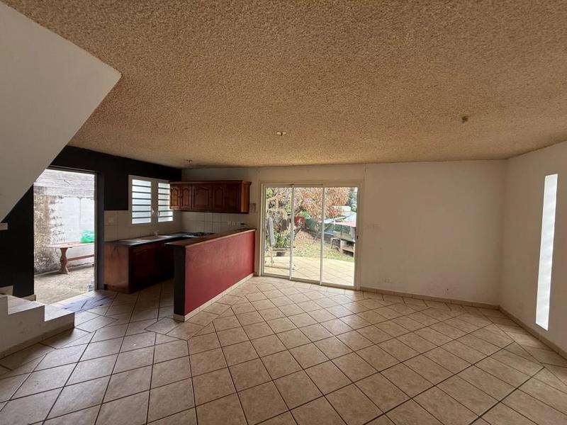 Maison - 85 m² - 4 pièces