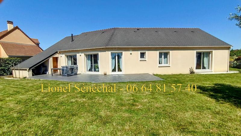 Maison - 140 m² - 9 pièces