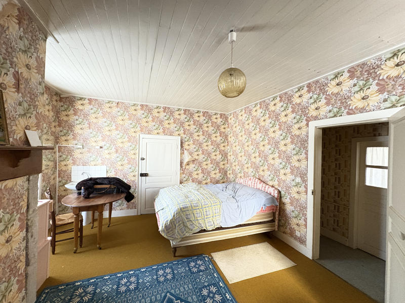 Maison de village - 208 m² - 8 pièces