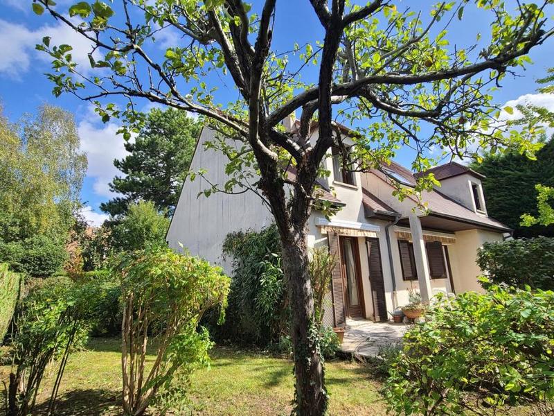 Maison - 169 m² - 8 pièces