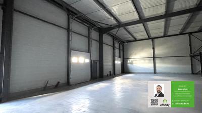 Entrepôt - 190 m²