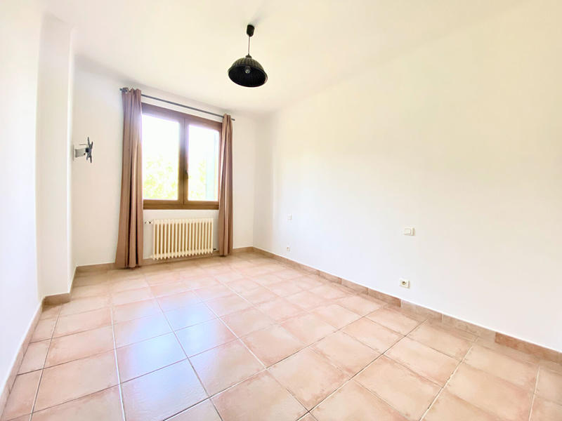 Maison - 194 m² - 8 pièces