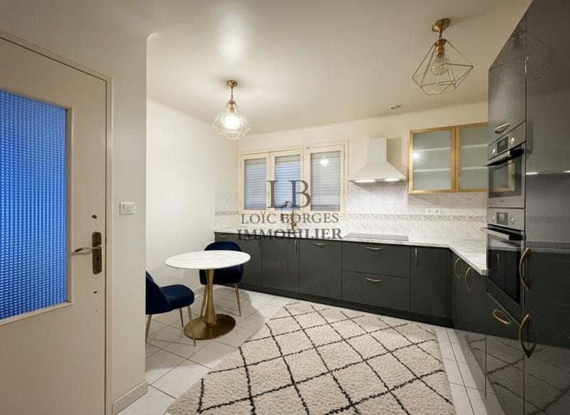 Maison - 75 m² - 4 pièces